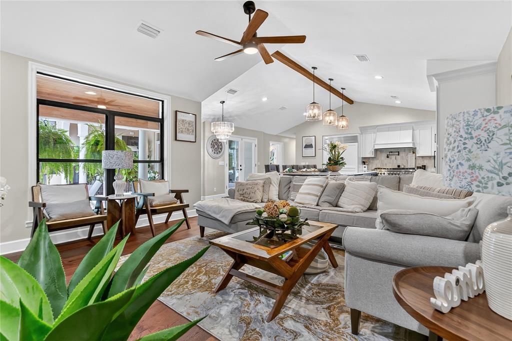 For Sale: $760,000 (4 beds, 4 baths, 3245 Square Feet)