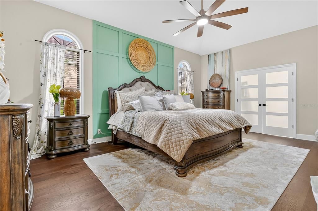 For Sale: $760,000 (4 beds, 4 baths, 3245 Square Feet)