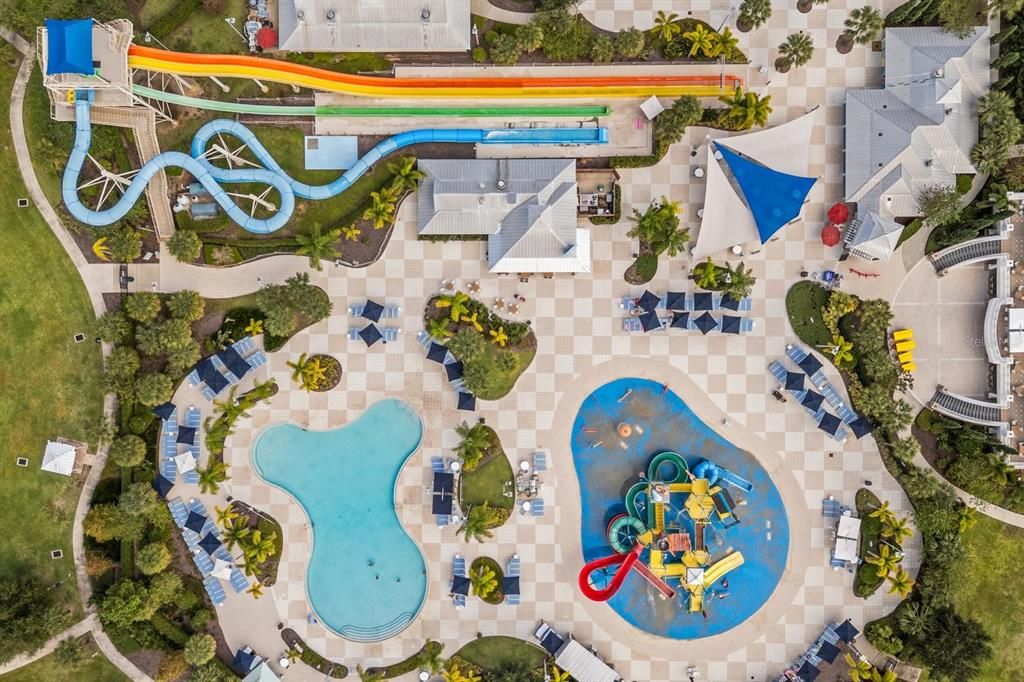 合同活跃: $820,000 (8 贝兹, 6 浴室, 3618 平方英尺)