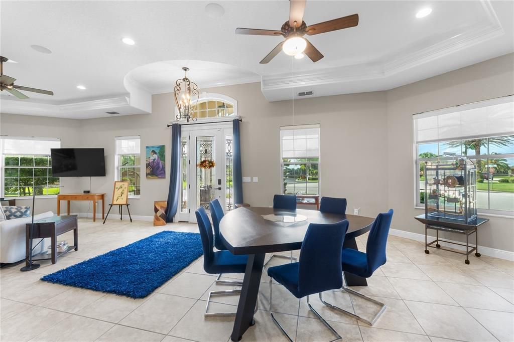 На продажу: $819,000 (2 спален, 2 ванн, 2887 Квадратных фут)