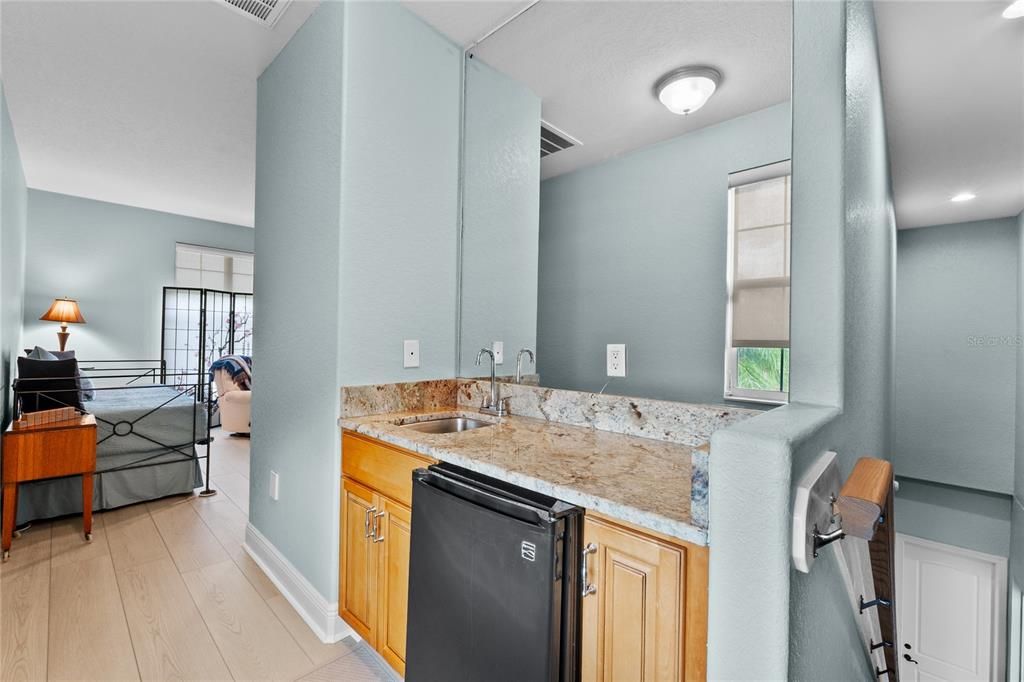 На продажу: $819,000 (2 спален, 2 ванн, 2887 Квадратных фут)