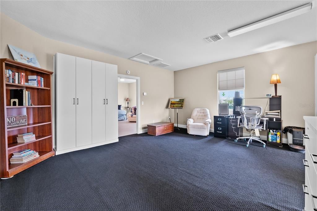 На продажу: $819,000 (2 спален, 2 ванн, 2887 Квадратных фут)