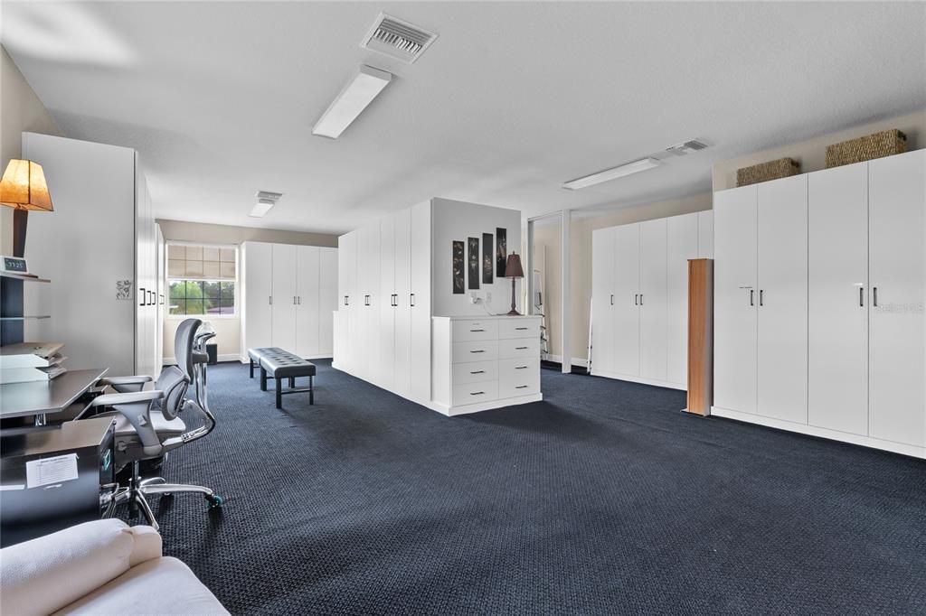 На продажу: $819,000 (2 спален, 2 ванн, 2887 Квадратных фут)