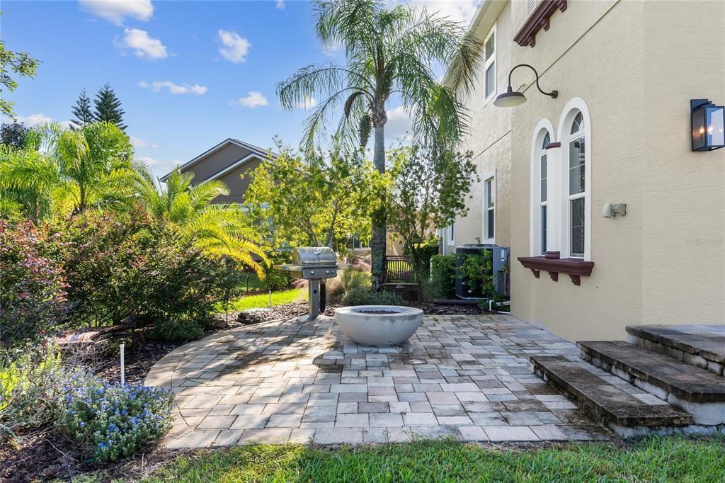 На продажу: $819,000 (2 спален, 2 ванн, 2887 Квадратных фут)