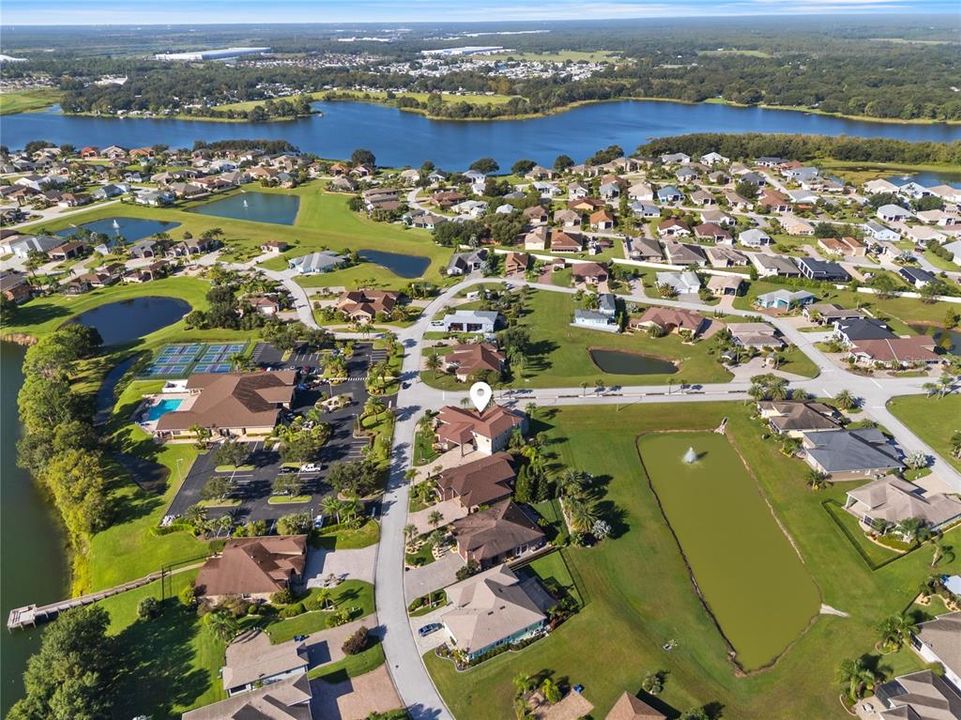 На продажу: $819,000 (2 спален, 2 ванн, 2887 Квадратных фут)