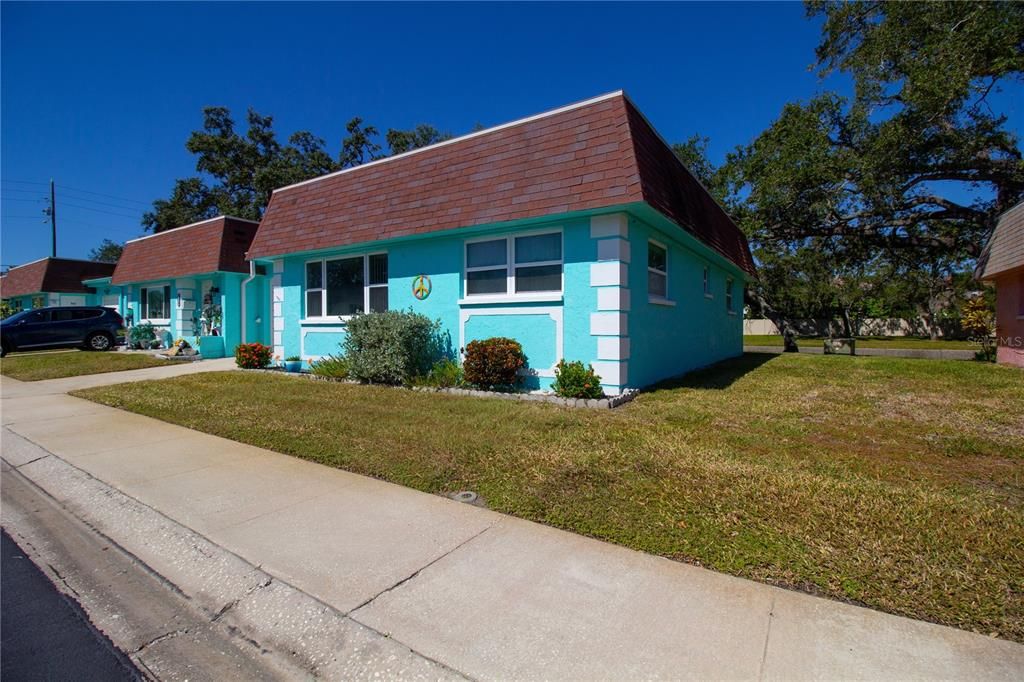 Activo con contrato: $135,000 (2 camas, 2 baños, 1109 Pies cuadrados)