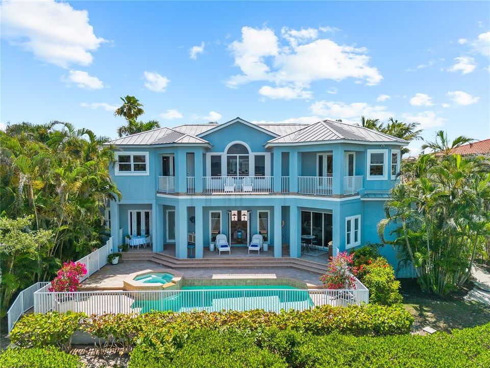 For Sale: $7,488,000 (4 beds, 5 baths, 4507 Square Feet)