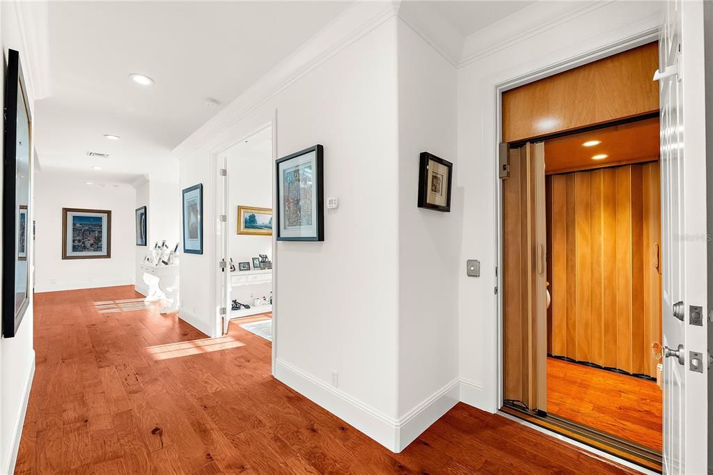 For Sale: $7,488,000 (4 beds, 5 baths, 4507 Square Feet)