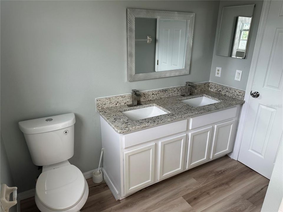 На продажу: $409,000 (4 спален, 2 ванн, 2396 Квадратных фут)