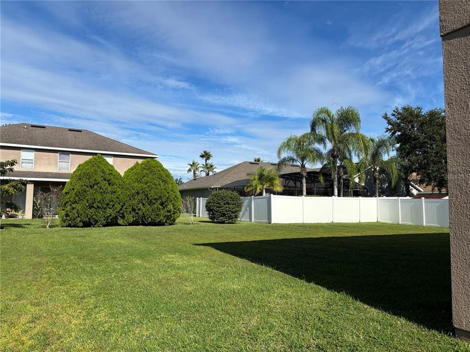 На продажу: $409,000 (4 спален, 2 ванн, 2396 Квадратных фут)