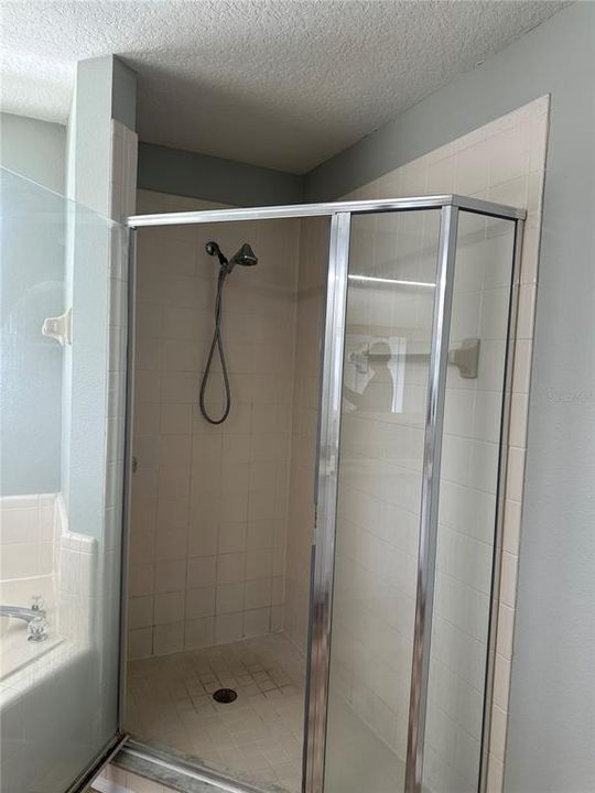 На продажу: $409,000 (4 спален, 2 ванн, 2396 Квадратных фут)