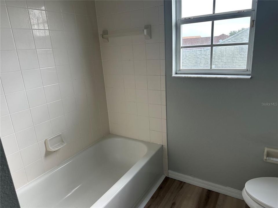 На продажу: $409,000 (4 спален, 2 ванн, 2396 Квадратных фут)