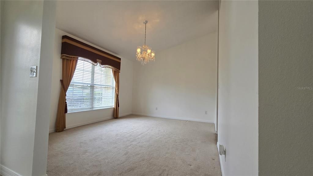 For Rent: $2,000 (4 beds, 2 baths, 2235 Square Feet)