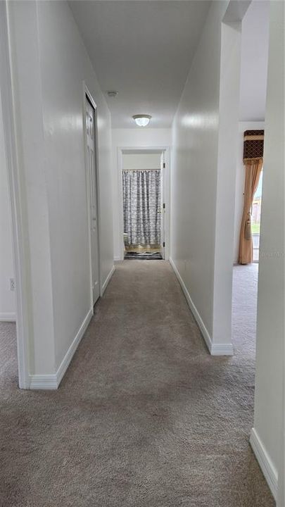 For Rent: $2,000 (4 beds, 2 baths, 2235 Square Feet)