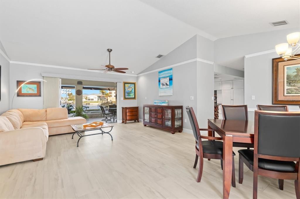 Active With Contract: $580,000 (3 beds, 2 baths, 2027 Square Feet)