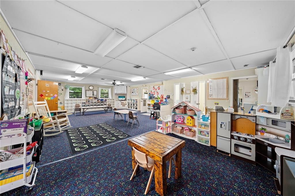 For Sale: $475,000 (0 beds, 0 baths, 2984 Square Feet)