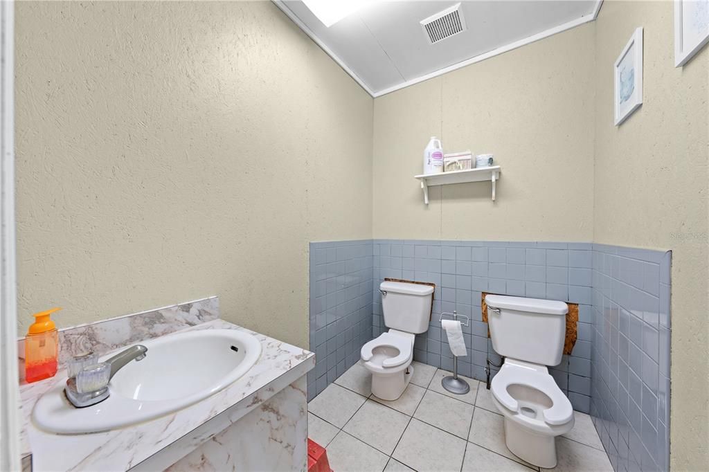 For Sale: $475,000 (0 beds, 0 baths, 2984 Square Feet)