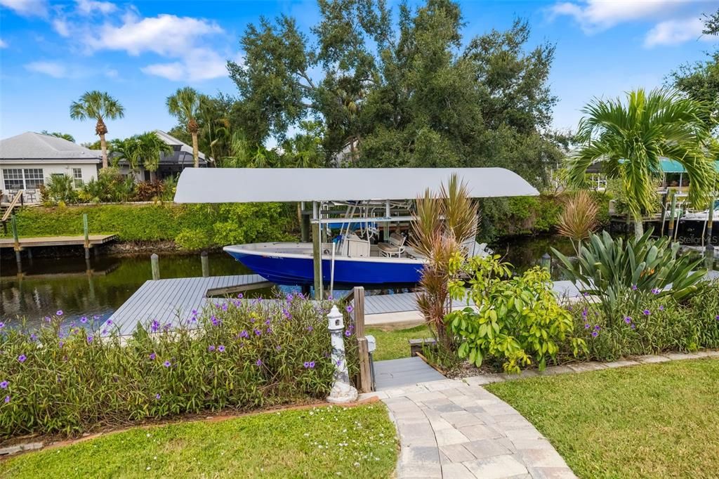 待售: $700,000 (3 贝兹, 3 浴室, 2016 平方英尺)