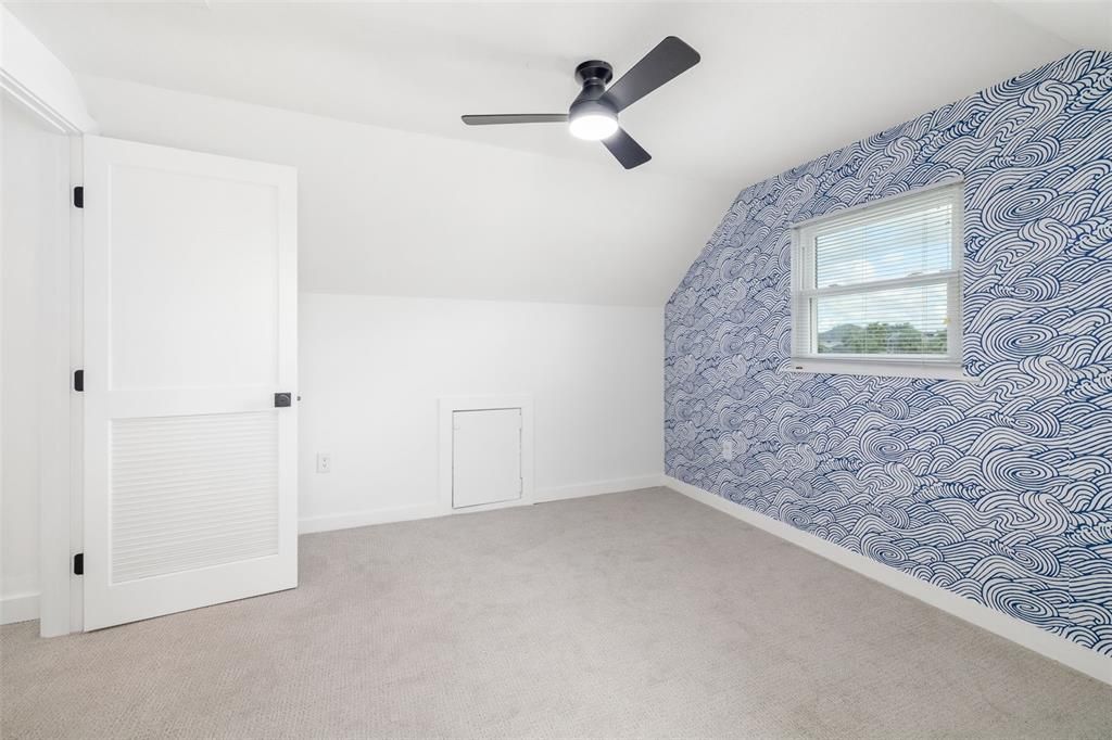 待售: $700,000 (3 贝兹, 3 浴室, 2016 平方英尺)