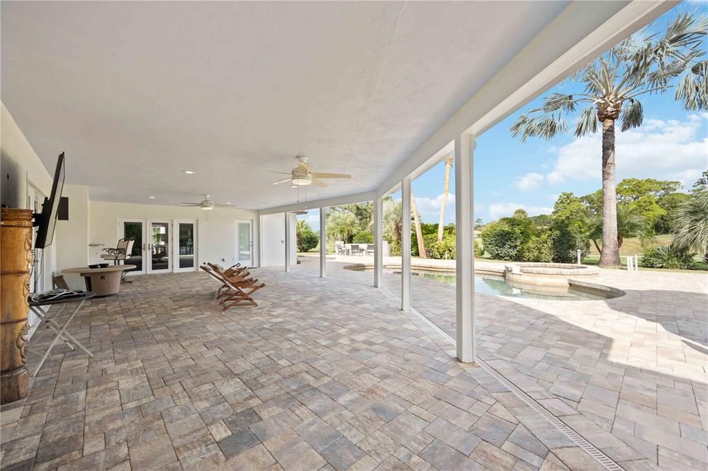 For Sale: $1,149,000 (4 beds, 3 baths, 2910 Square Feet)