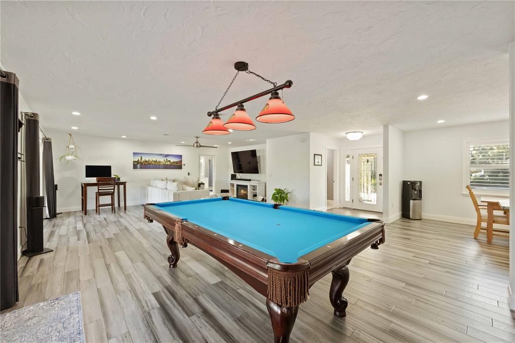 For Sale: $1,149,000 (4 beds, 3 baths, 2910 Square Feet)