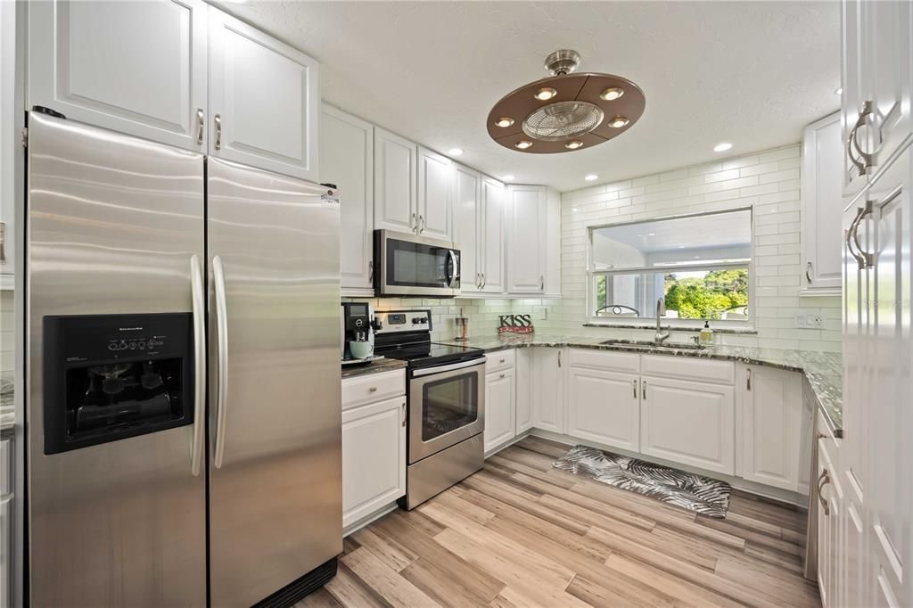 For Sale: $1,149,000 (4 beds, 3 baths, 2910 Square Feet)