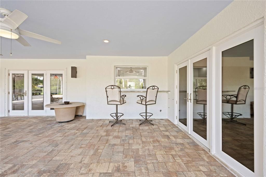 For Sale: $1,149,000 (4 beds, 3 baths, 2910 Square Feet)