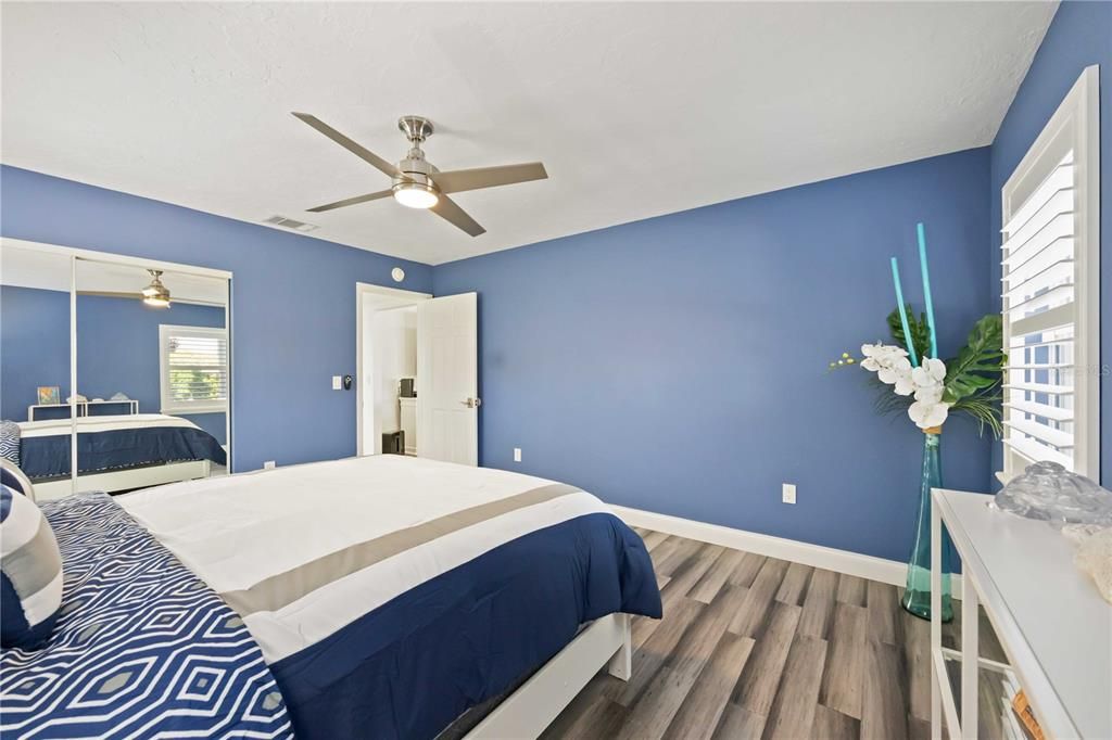 For Sale: $1,149,000 (4 beds, 3 baths, 2910 Square Feet)