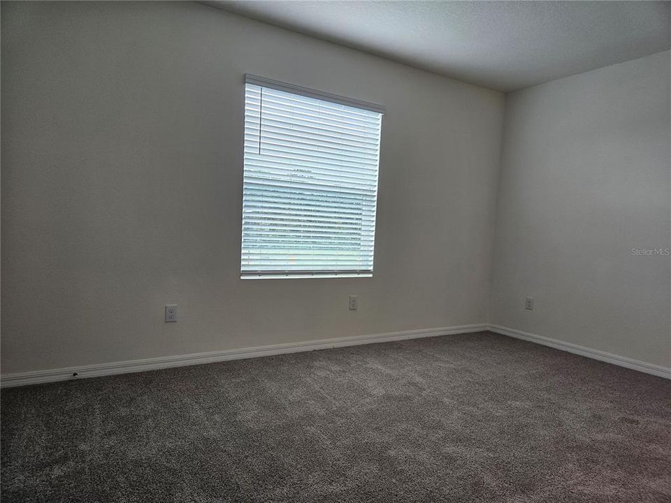 出租: $1,900 (3 贝兹, 2 浴室, 1673 平方英尺)