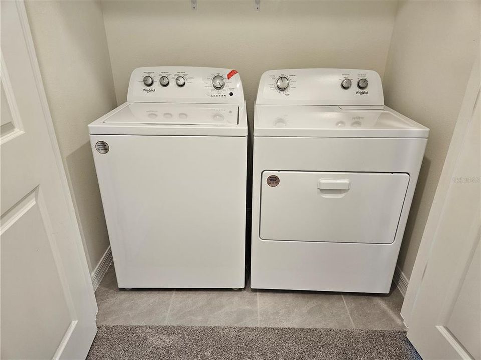 出租: $1,900 (3 贝兹, 2 浴室, 1673 平方英尺)