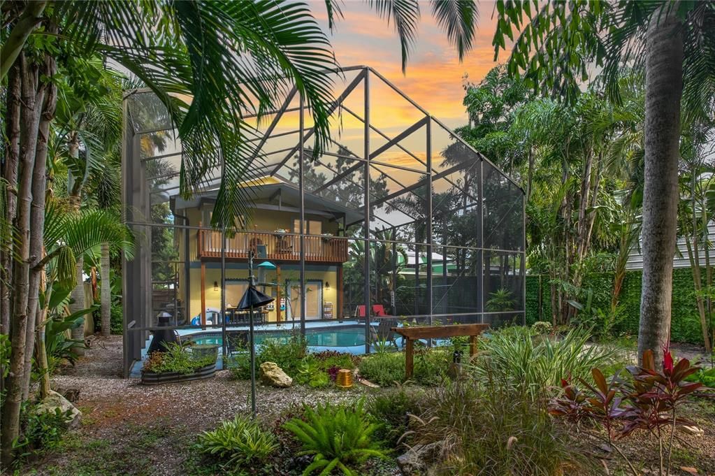 合同活跃: $859,900 (3 贝兹, 3 浴室, 3264 平方英尺)