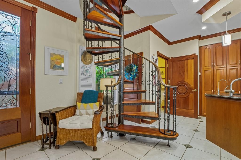 合同活跃: $859,900 (3 贝兹, 3 浴室, 3264 平方英尺)