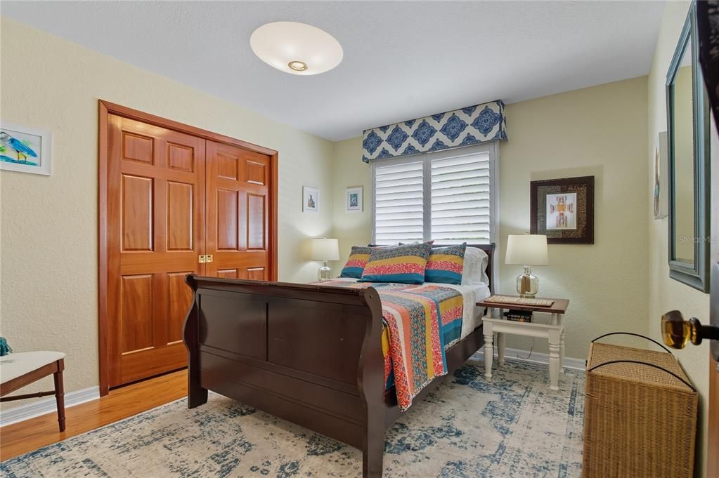 合同活跃: $859,900 (3 贝兹, 3 浴室, 3264 平方英尺)