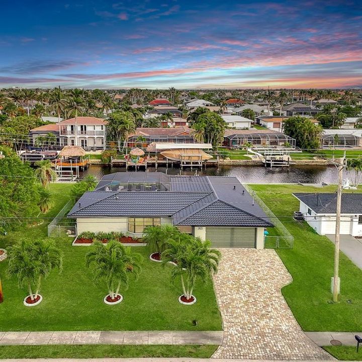 На продажу: $650,000 (4 спален, 3 ванн, 1837 Квадратных фут)