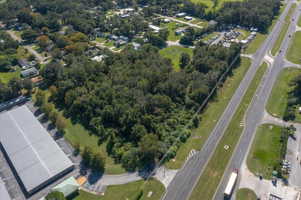 En Venta: $1,200,000 (2.49 acres)