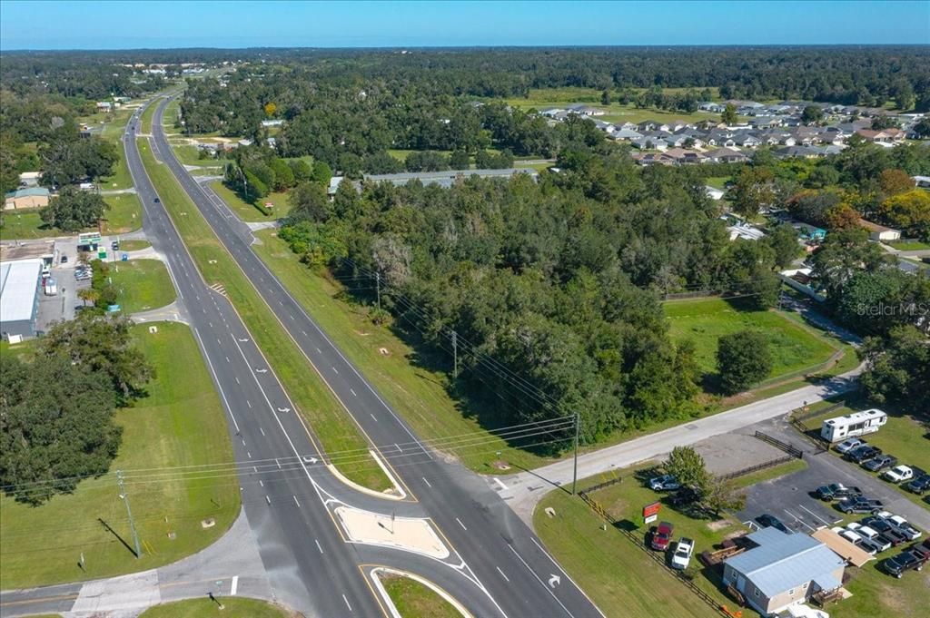 En Venta: $1,200,000 (2.49 acres)