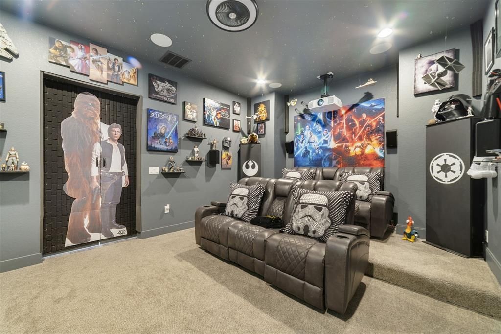 For Sale: $735,000 (4 beds, 3 baths, 3001 Square Feet)