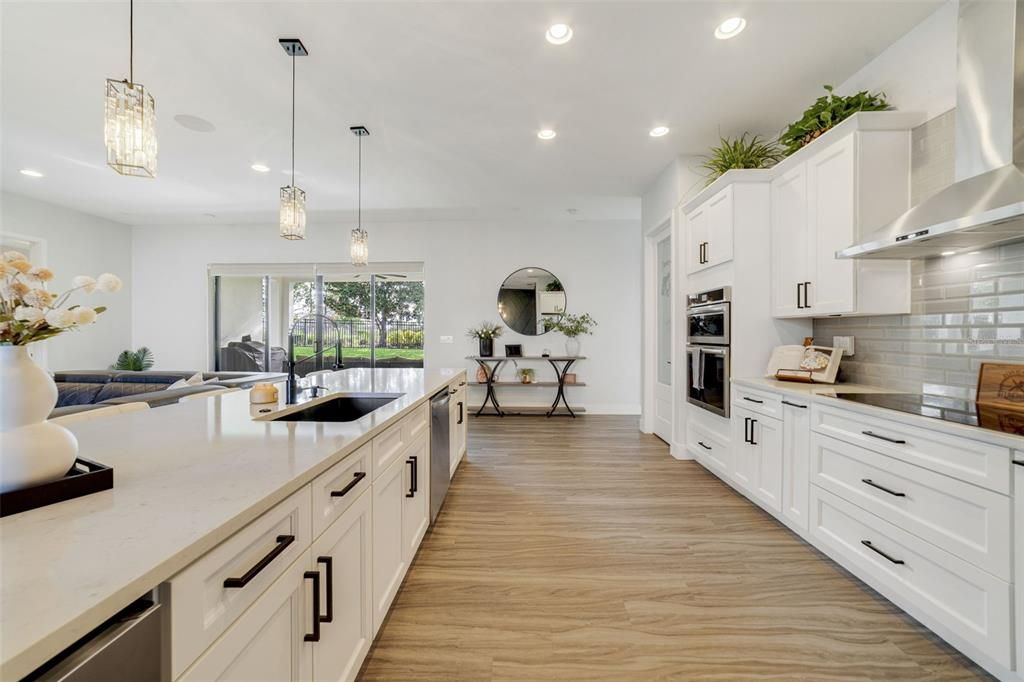 For Sale: $735,000 (4 beds, 3 baths, 3001 Square Feet)