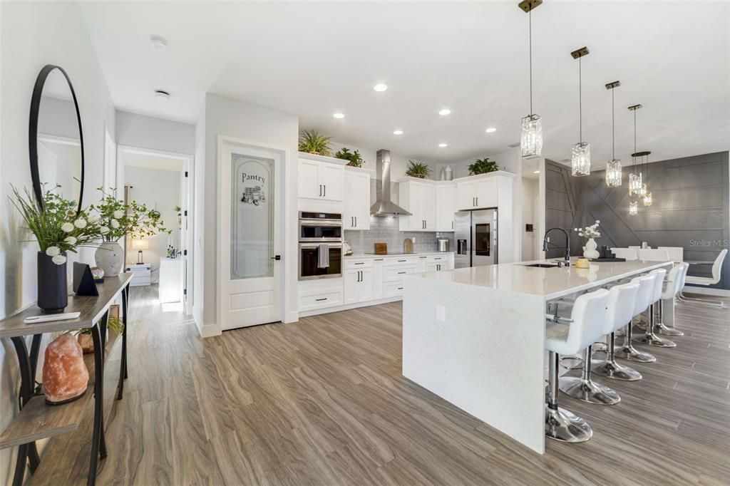 For Sale: $735,000 (4 beds, 3 baths, 3001 Square Feet)