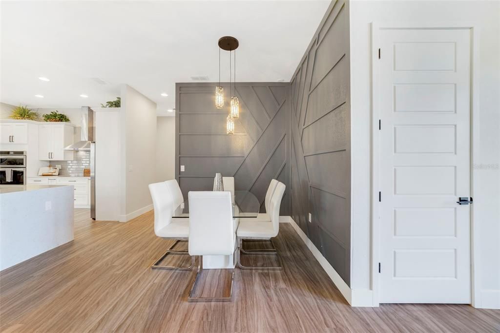 For Sale: $735,000 (4 beds, 3 baths, 3001 Square Feet)