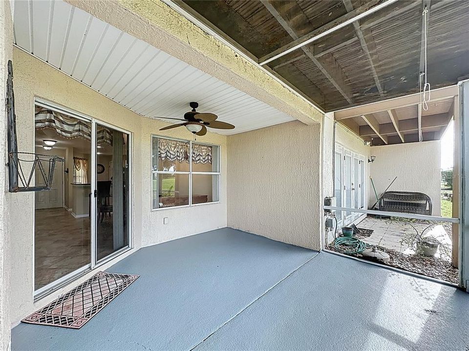 Active With Contract: $245,000 (3 beds, 2 baths, 1324 Square Feet)