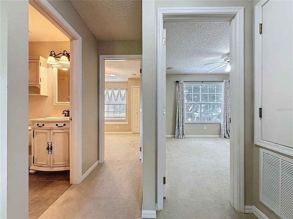 Active With Contract: $245,000 (3 beds, 2 baths, 1324 Square Feet)