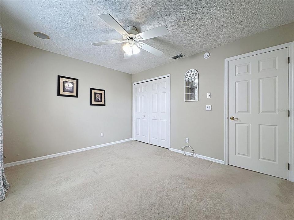 Active With Contract: $245,000 (3 beds, 2 baths, 1324 Square Feet)