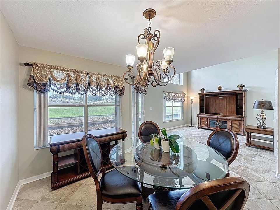 Active With Contract: $245,000 (3 beds, 2 baths, 1324 Square Feet)