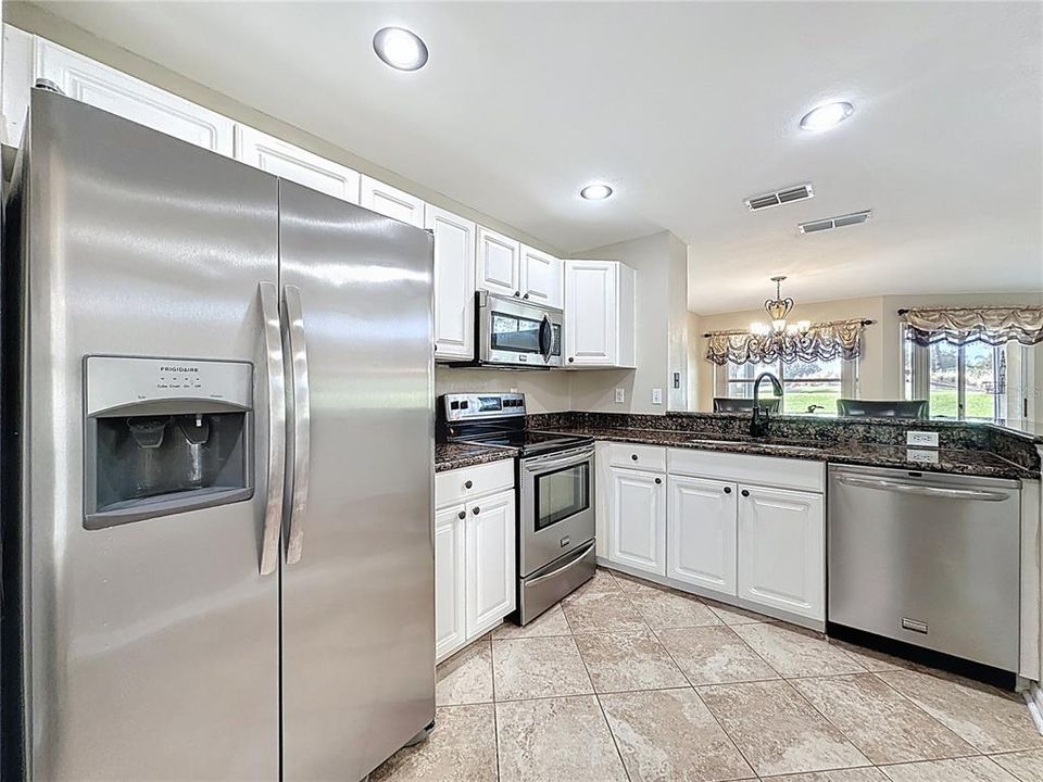 Active With Contract: $245,000 (3 beds, 2 baths, 1324 Square Feet)