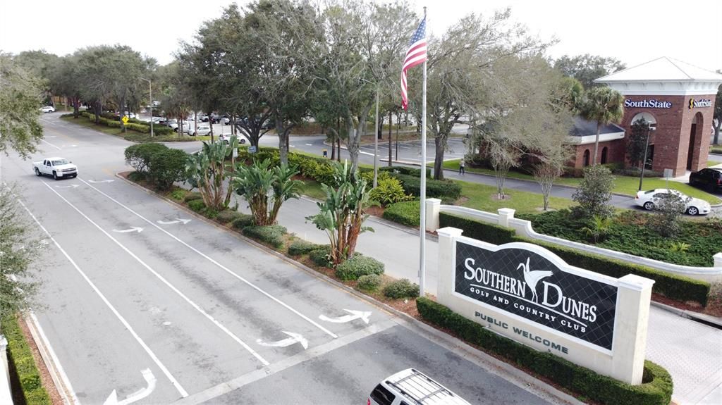 Active With Contract: $245,000 (3 beds, 2 baths, 1324 Square Feet)