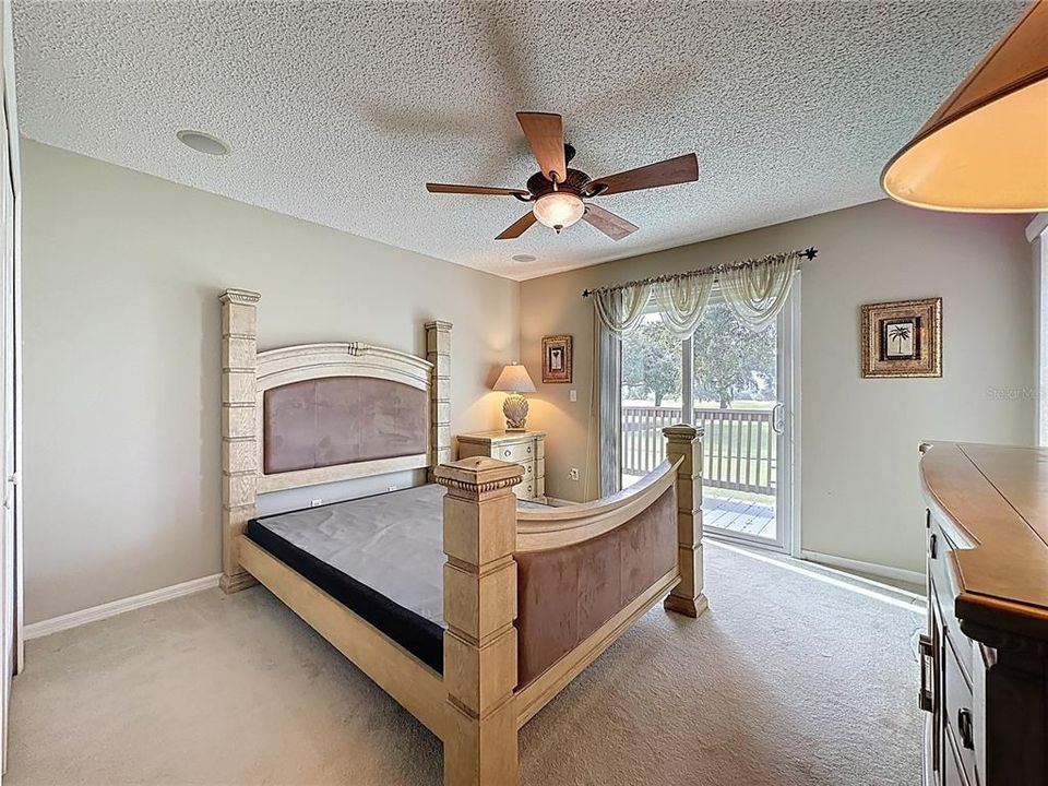 Active With Contract: $245,000 (3 beds, 2 baths, 1324 Square Feet)