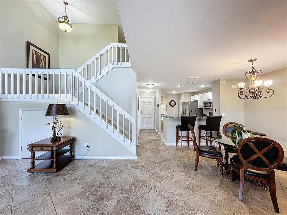 Active With Contract: $245,000 (3 beds, 2 baths, 1324 Square Feet)