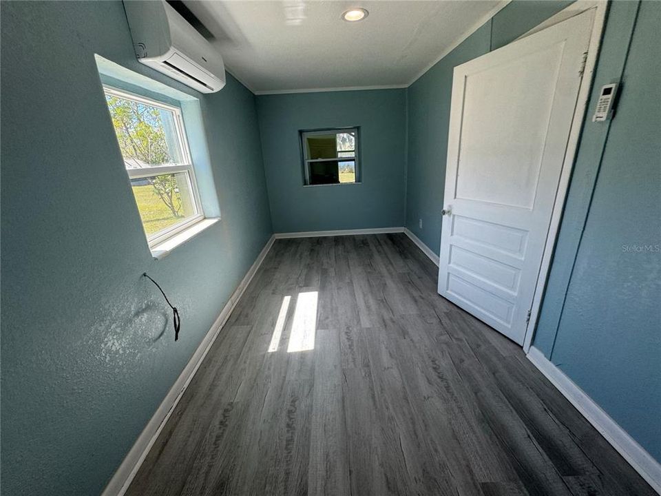 В аренду: $1,200 (2 спален, 1 ванн, 985 Квадратных фут)