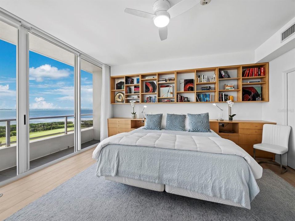 En Venta: $1,695,000 (3 camas, 3 baños, 2550 Pies cuadrados)